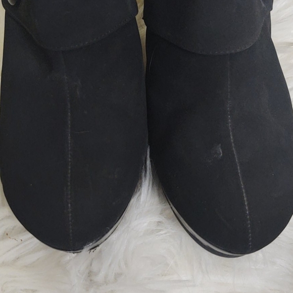 Unlisted Black slip on heels - Picture 3 of 13
